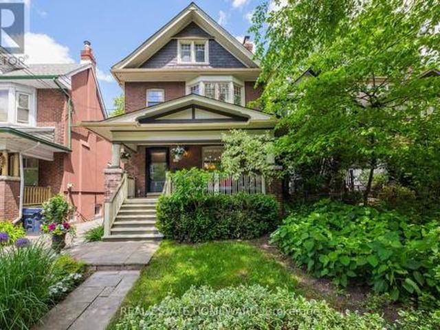 151 Waverley Road, Toronto, ON, M4L 3T4 house for sale | Listing ID E13449 | Royal LePage
