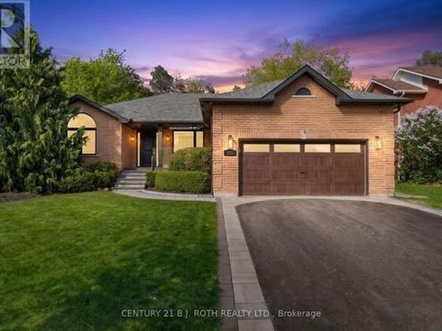 151 Wildwood Trail, Barrie, ON, L4N 7Z7 house for sale | Listing ID S13213 | Royal LePage
