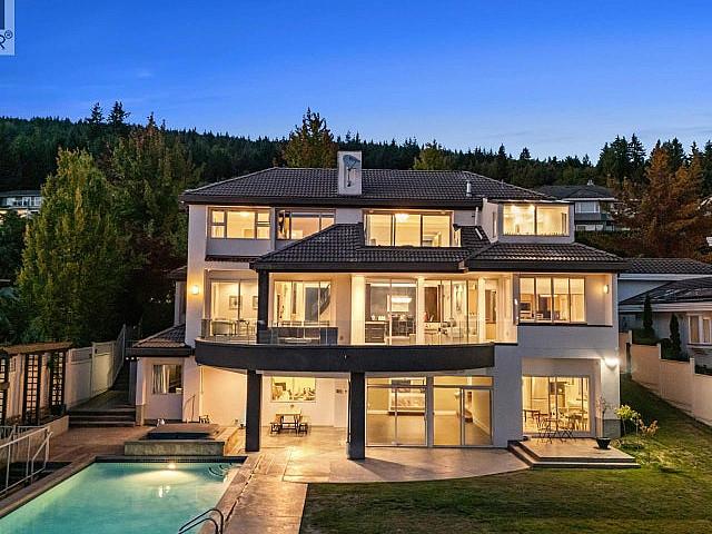 1526 Chippendale Court West Vancouver, British Columbia