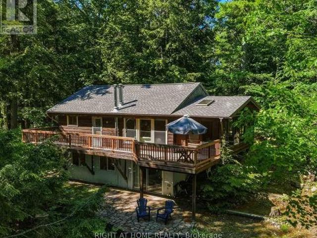 1527 Moon River Road, Muskoka Lakes, ON, P0C 1H0 house for sale | Listing ID X13475 | Royal LePage