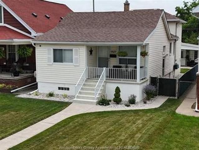 1527 Pierre, Windsor, ON, N8X 4P6 house for lease | Listing ID 26003 | Royal LePage