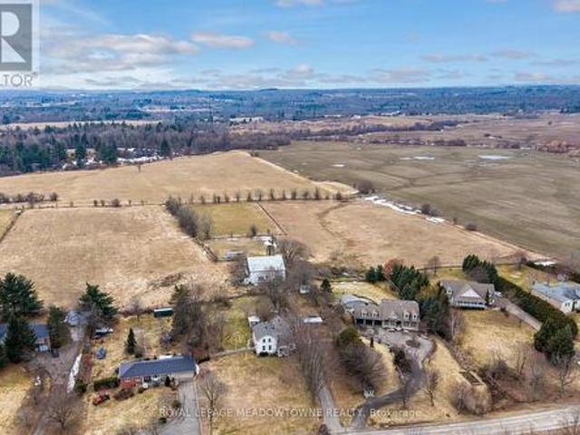 152 Confederation Street, Halton Hills, ON, L7G 4S8 farm for sale | Listing ID W13222 | Royal LePage