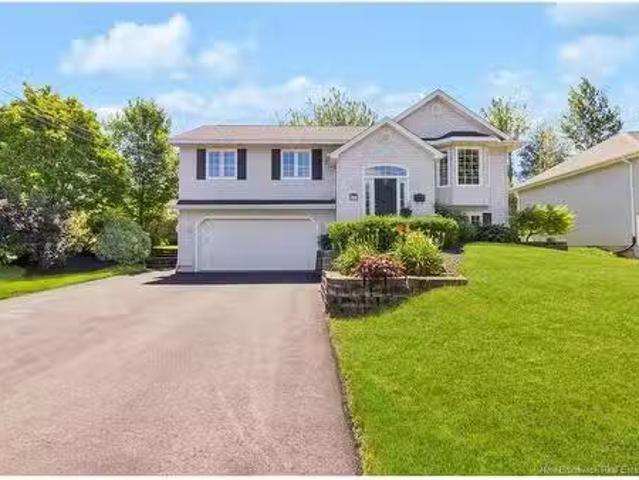 152 Bahama St, Dieppe, NB, E1A 4W2 house for sale Listing I.
