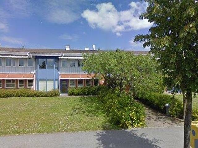 152 m2 kontor uthyres i Husie