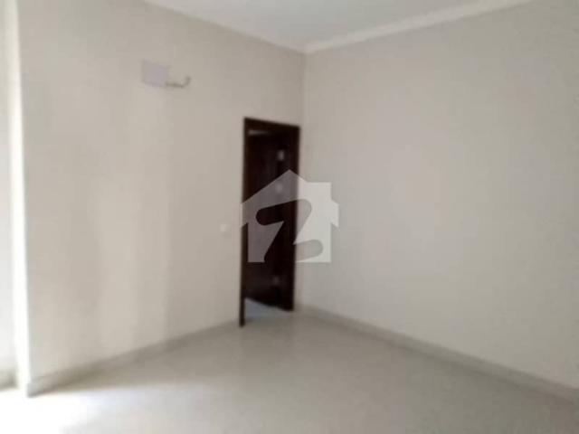 152 Square Yards Murree Point Facing Villas Available For Sale In Precinct 11 B BAHRIA TOWN KARACHI
