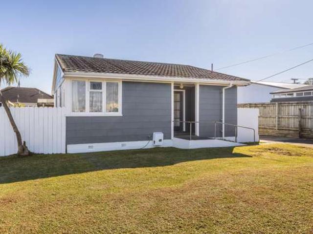 152 Puriri Street, Castlecliff, Whanganui