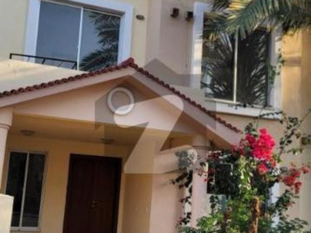 152sq Yard 3 Bedrooms Luxury Villa Is Available FOR RENT. 8km From Entrance Of BTK. 3 Bed DDL 1 Kitchen Bahria Town Precinct 10 B