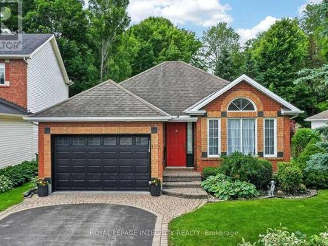 1535 Bonneville Crescent, Ottawa, ON, K1C 7M9 house for sale | Listing ID X13483 | Royal LePage