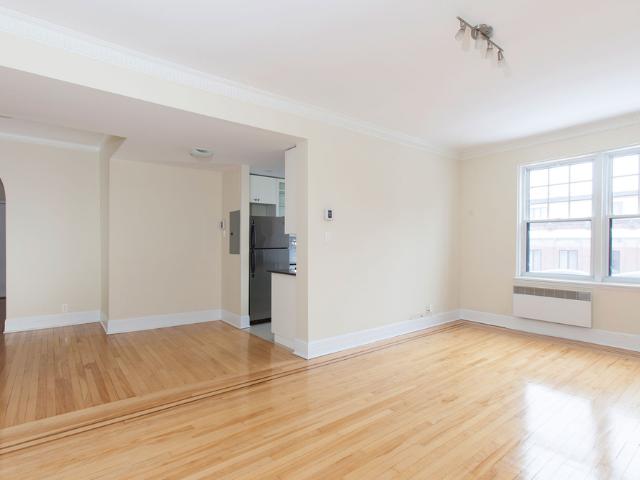 1535 Summerhill 4½