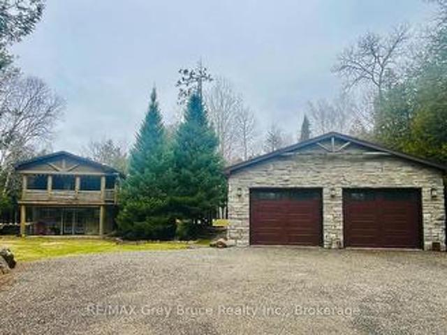 1535 15 Side Road, South Bruce Peninsula, ON, N0H 2T0 house for sale | Listing ID X12989 | Royal LePage
