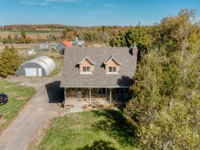 1535Z Mtée De La Côte Rouge, Mirabel, QC, J7N 2R3 hobby farm for sale | Listing ID 16084 | Royal LePage