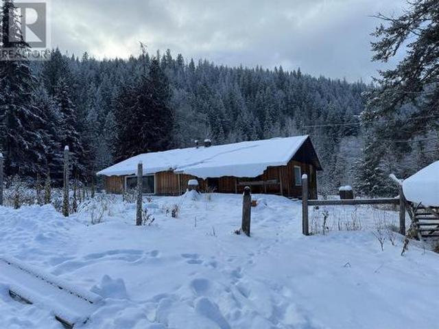 1538 Creighton Valley Road, Lumby, BC, V0E 2G1 house for sale | Listing ID 10333 | Royal LePage