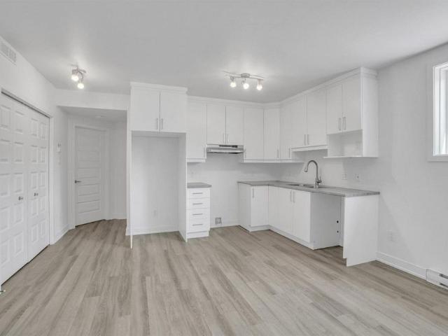 1533 1 1533 Boulevard Saint René Est, Gatineau