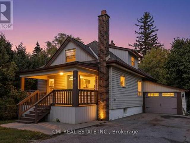 153 Clarence Street, Vaughan, ON, L4L 1L4 house for sale | Listing ID N13479 | Royal LePage