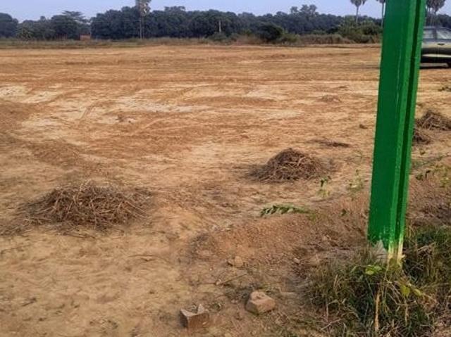 153 Sq.Yd. Plot in Ambala Highway Zirakpur Listing ID: #10211