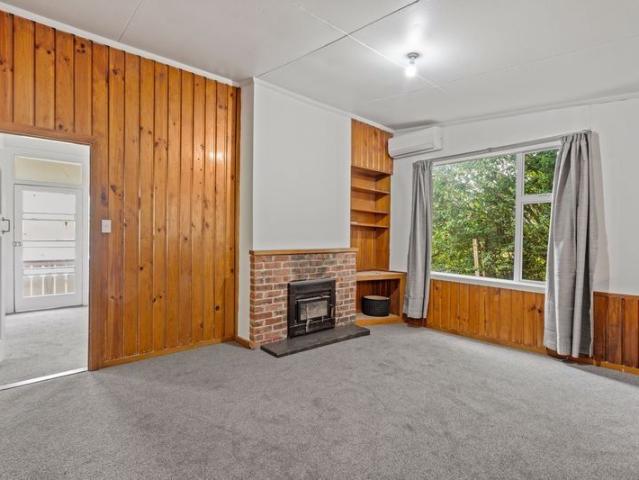 153 Ravensbourne Road, Dunedin