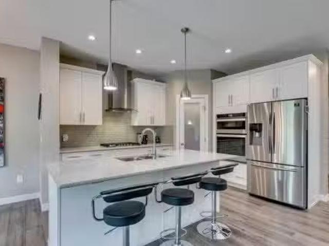 153 Walgrove Terrace Se, Calgary, AB, T2X 4E6 house for sale.