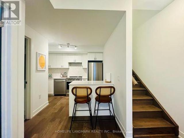 154 1 Douglas Mccurdy Common, Mississauga, ON, L5G 0C6 townhouse for lease | Listing ID W13509 | Royal LePage