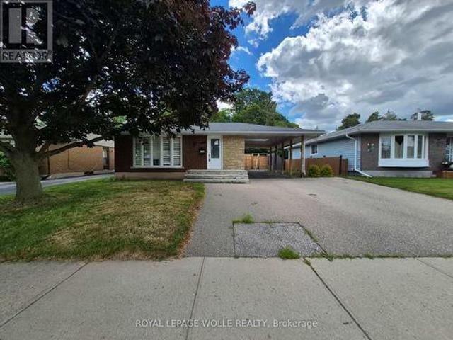 154 Appalachian Crescent, Kitchener, ON, N2E 1A4 investment for sale | Listing ID X13551 | Royal LePage