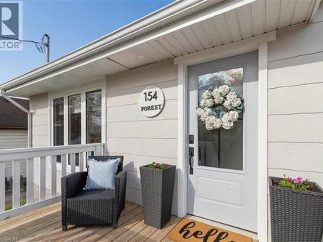 154 Forest Road, Cambridge, ON, N1S 3B8 house for sale | Listing ID 40830 | Royal LePage