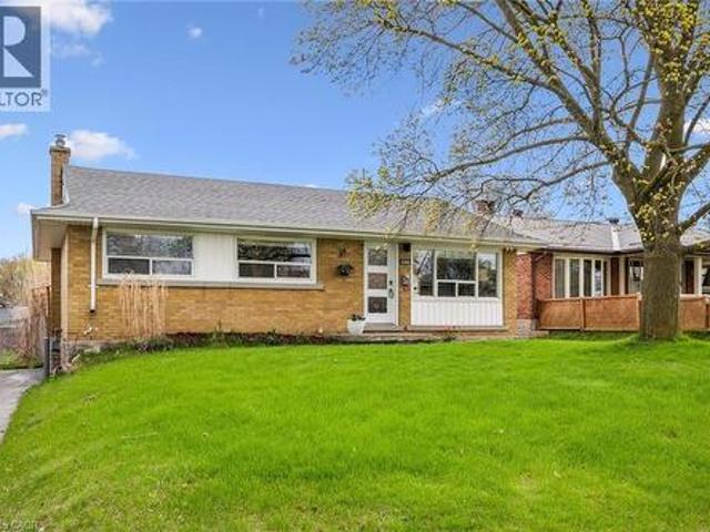 154 Oriole Street, Waterloo, ON, N2J 2B4 house for sale | Listing ID 40838 | Royal LePage
