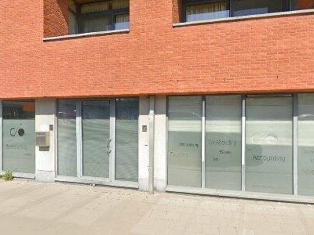 154 m2 office space for rent in Halle
