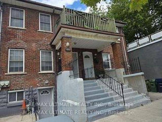 1554 Queen Street E, Toronto, ON, M4L 1E8 investment for sale | Listing ID E13451 | Royal LePage