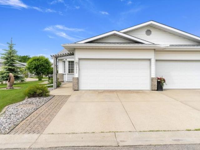 1557 A Street, Edmonton, AB, T5Y 2M8 house for sale | Listing ID E4493 | Royal LePage