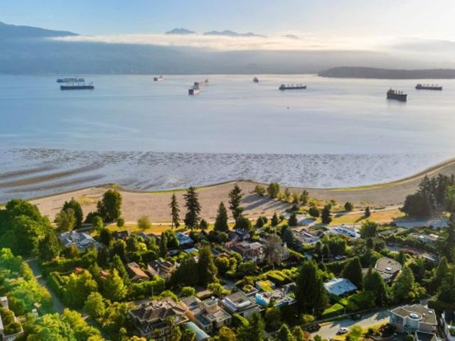 1550 Blanca Street, Vancouver, BC, V6R 4S1 house for sale | Listing ID R3113 | Royal LePage