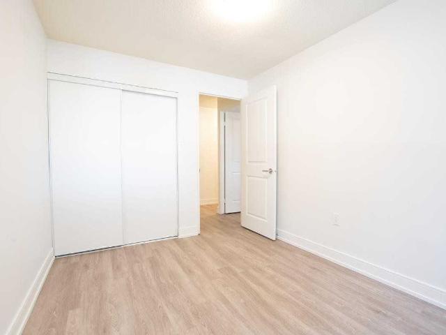 1550 1566 Trossacks Avenue 1 Bedroom Apartment for Rent at 1566 Northwood Village Apts London, ON N5X 2P5 Stoney Creek