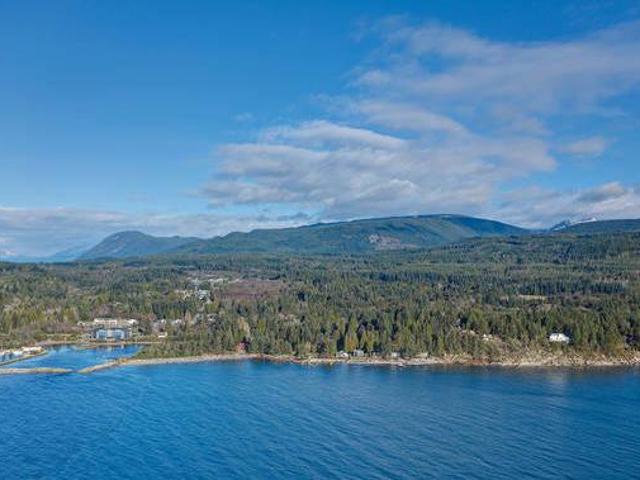 1551 McCullough Road Sechelt BC V7Z 0A5