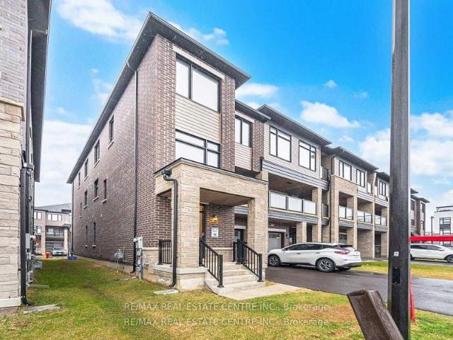 1551 Labine Point, Milton | 3+1Beds/3Bath, Townhouse, $3,300/mo | Condos. Ca