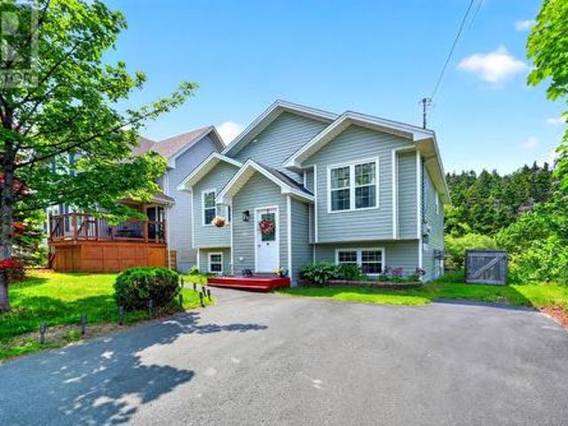 1551 Thorburn Road, St. Philip'S, NL, A1M 1M6 house for sale | Listing ID 1300 | Royal LePage