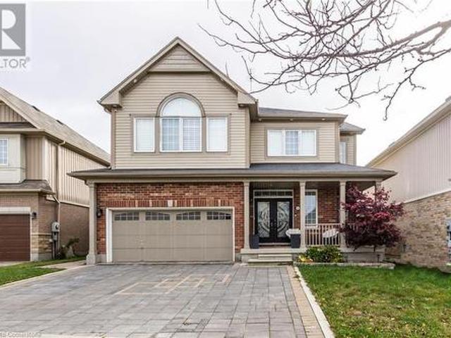 155 Dolman Street, Breslau, ON, N0B 1M0 house for sale | Listing ID 40704 | Royal LePage