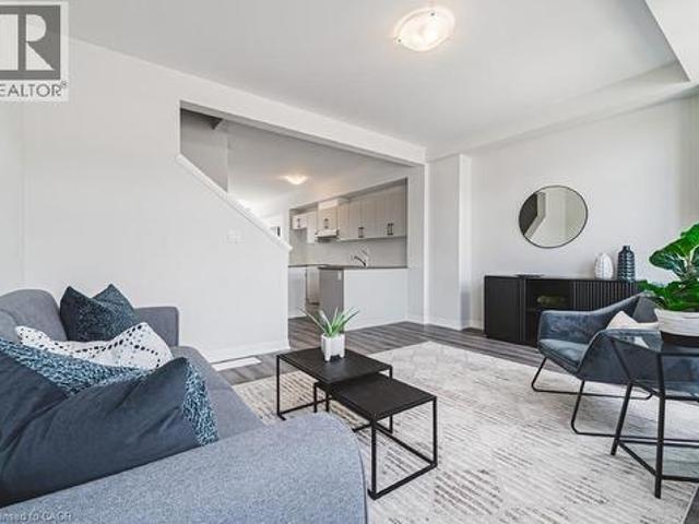 155 Equestrian Way Unit# 171, Cambridge, ON, N3E 0E8 townhouse for sale | Listing ID 40851 | Royal LePage
