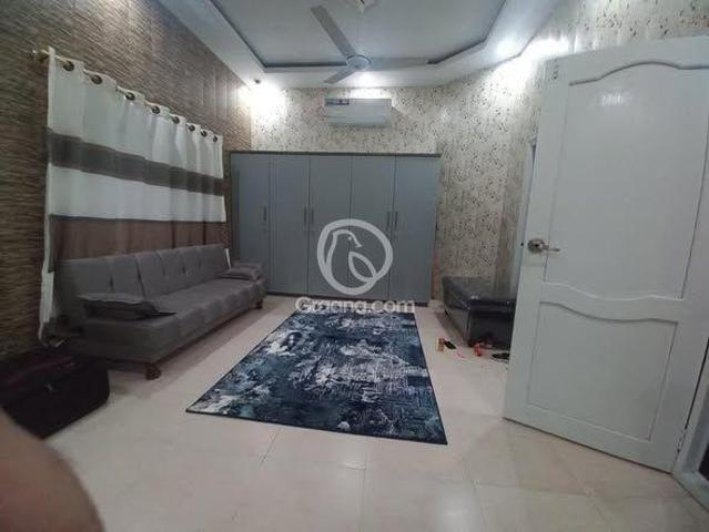 155 Yd² House for Sale