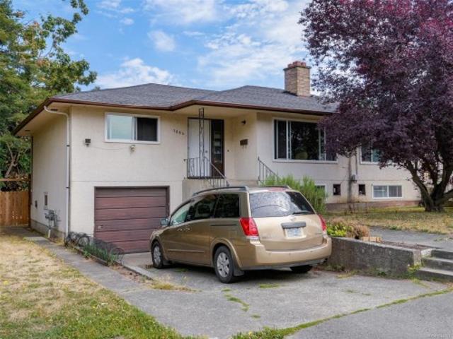 1564 North Dairy Rd, Saanich, BC, V8T 3V3 house for sale | Listing ID 1044 | Royal LePage