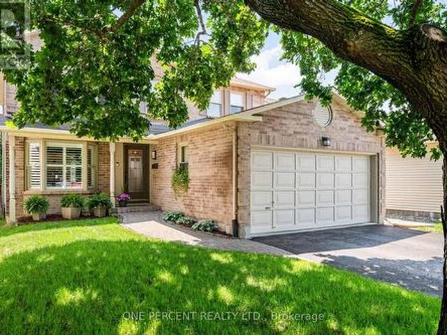 1568 Sunview Drive, Ottawa, ON, K1C 5A3 house for sale | Listing ID X13588 | Royal LePage