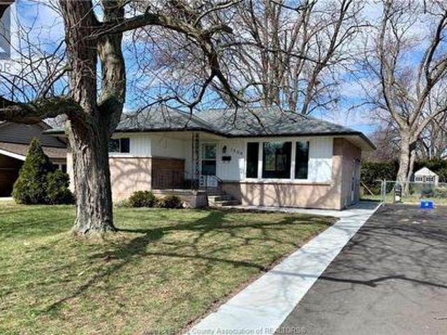 1568 Villa Maria Boulevard North Unit# Main, Windsor, ON, N9G 1W3 house for lease | Listing ID 26016 | Royal LePage