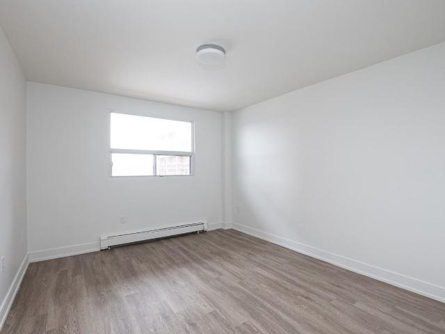 1560, 1570, 1580 Adelaide Street North 2 Bedroom Apartment for Rent at 1560 1560, 1570, 1580 Adelaide Street North, London, ON N5X 2C1 Stoney Creek
