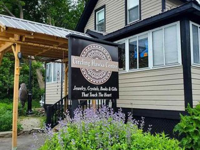 156 Ontario Street, Burk'S Falls, ON, P0A 1C0 house for sale | Listing ID X12894 | Royal LePage