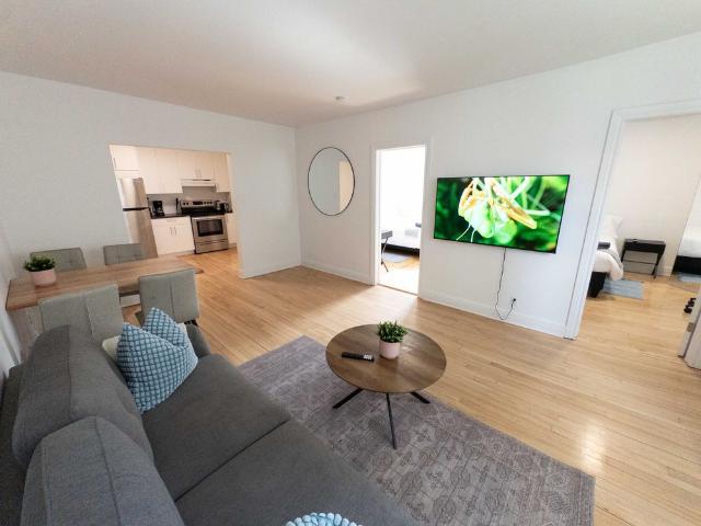 1575 Av. Summerhill, Montréal Ville Marie, QC H3H