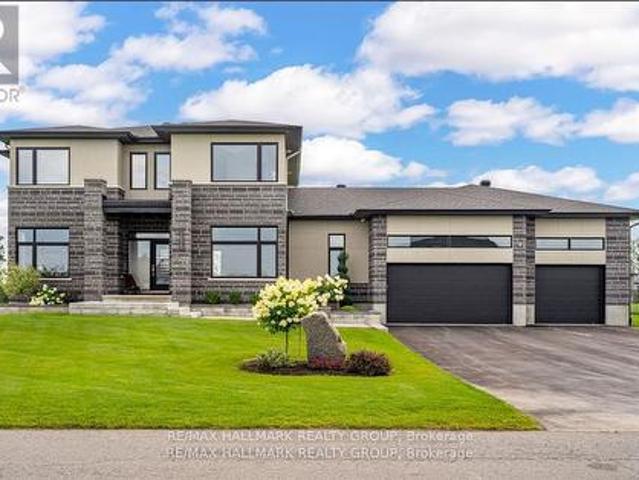 1575 Rangeland Avenue, Ottawa, ON, K4P 0E1 house for lease | Listing ID X13541 | Royal LePage
