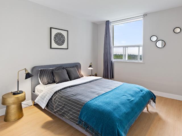1577 Lawrence Avenue West 1 Bedroom Apartment for Rent at 1577 Lawrence Ave W, Toronto, ON M6L 1C4 Brookhaven Amesbury