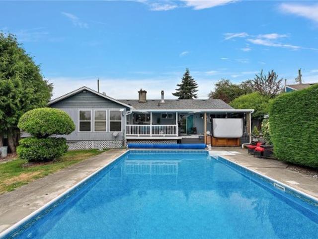 1573 Charlotte St, Crofton, BC, V0R 1R0 house for sale | Listing ID 1003 | Royal LePage
