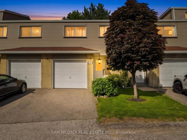 157 400 Mississauga Valley Boulevard, Mississauga | 3Beds/2Bath, Townhouse, $775,000 | Condos. Ca