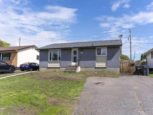 157 Newberry Crescent, Thunder Bay, ON, P7C 2E4 house for sale | Listing ID TB2601 | Royal LePage