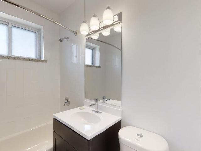 157 Pearl 2 Bedroom Apartment for Rent at 157 Pearl St S, Hamilton, ON L8P 3X7 Kirkendall North