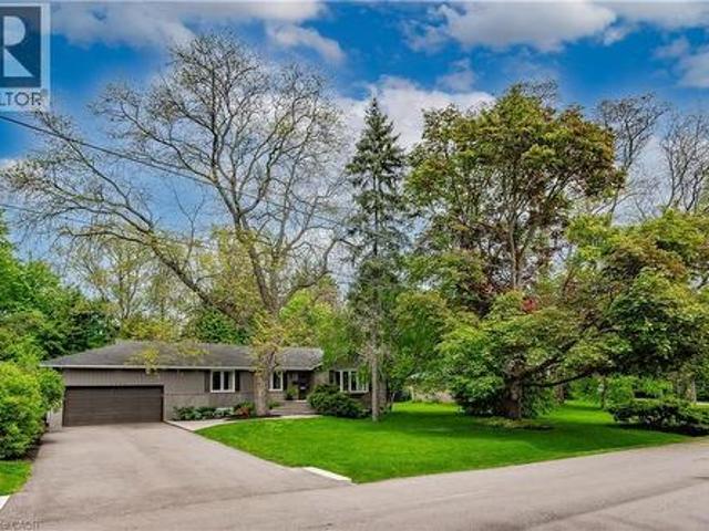 1589 Crediton Parkway, Mississauga, ON, L5G 3X2 house for sale | Listing ID 40841 | Royal LePage