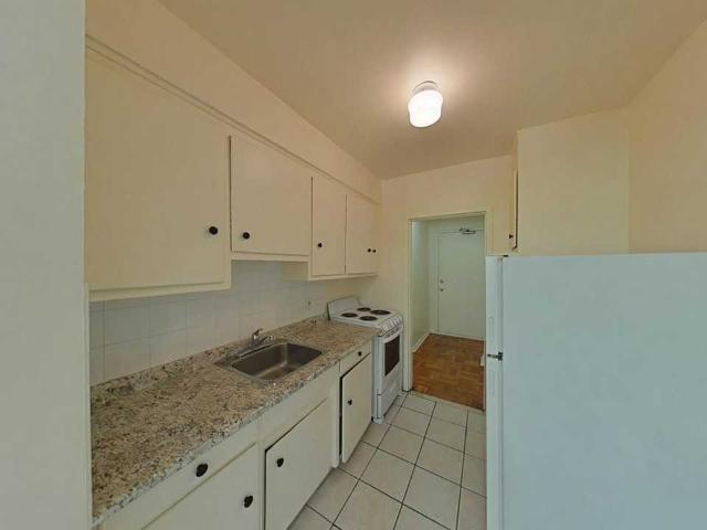1589–1607 Victoria Park Ave Studio Apartment for Rent at 1607 Victoria Park Ave, Toronto, ON M1R 1P4 Wexford